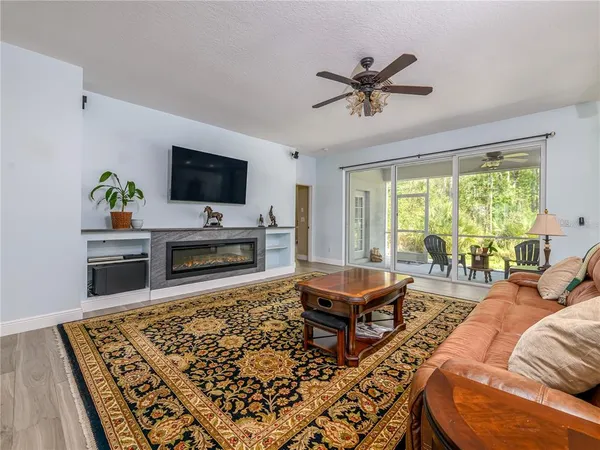 $675,000 | 10515 Canary Isle Drive, Tampa, FL 33647