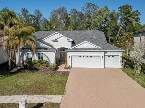 $675,000 | 10515 Canary Isle Drive, Tampa, FL 33647