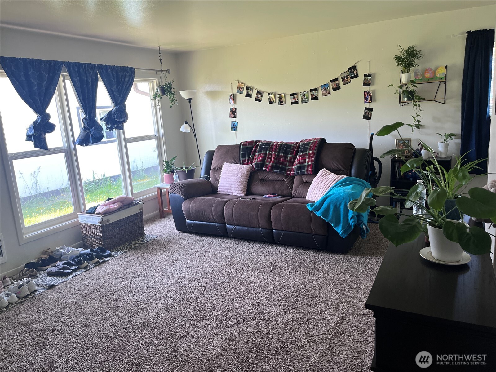 211 Cypress Street Longview, WA 98632 - Photo 3 of 21