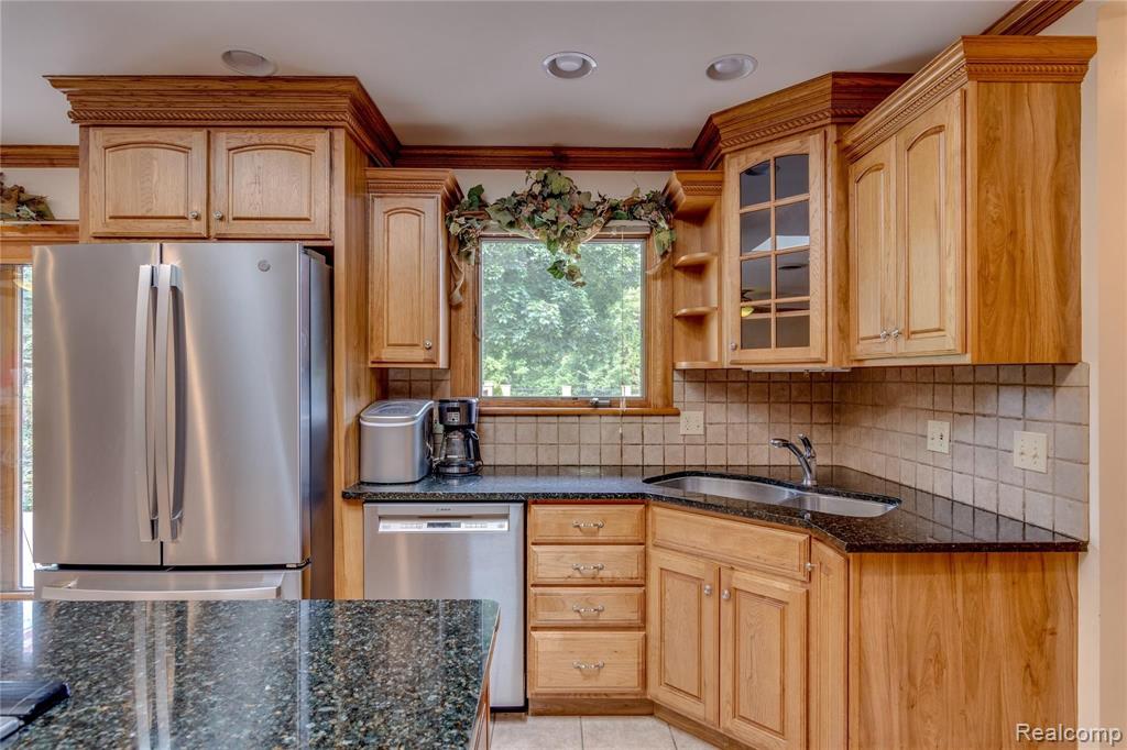 2728 South 5 Lakes Road Metamora, MI 48455 - Photo 14 of 46