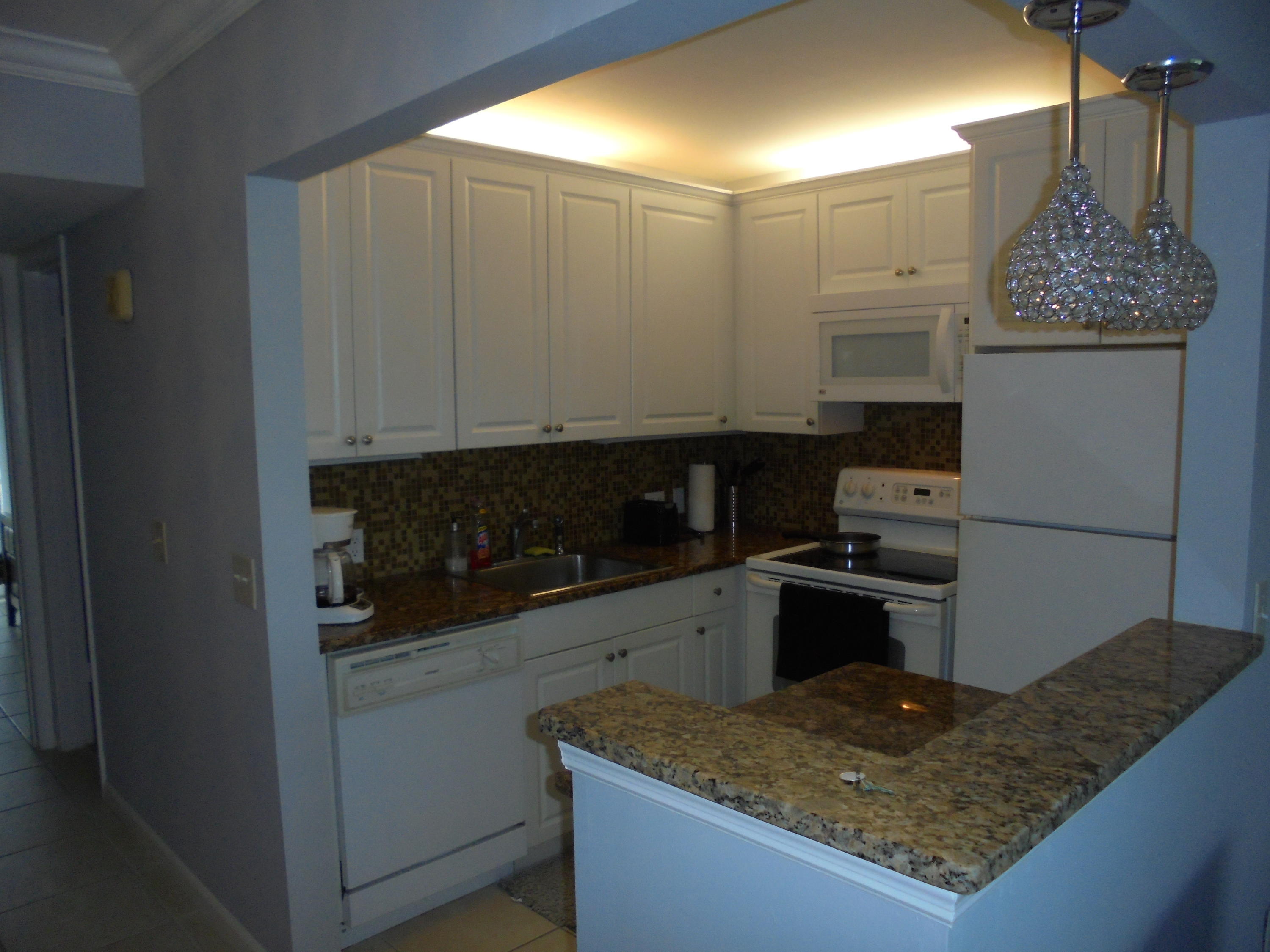 134 Preston F Boca Raton, FL 33434 - Photo 2 of 13 134 Preston D 002