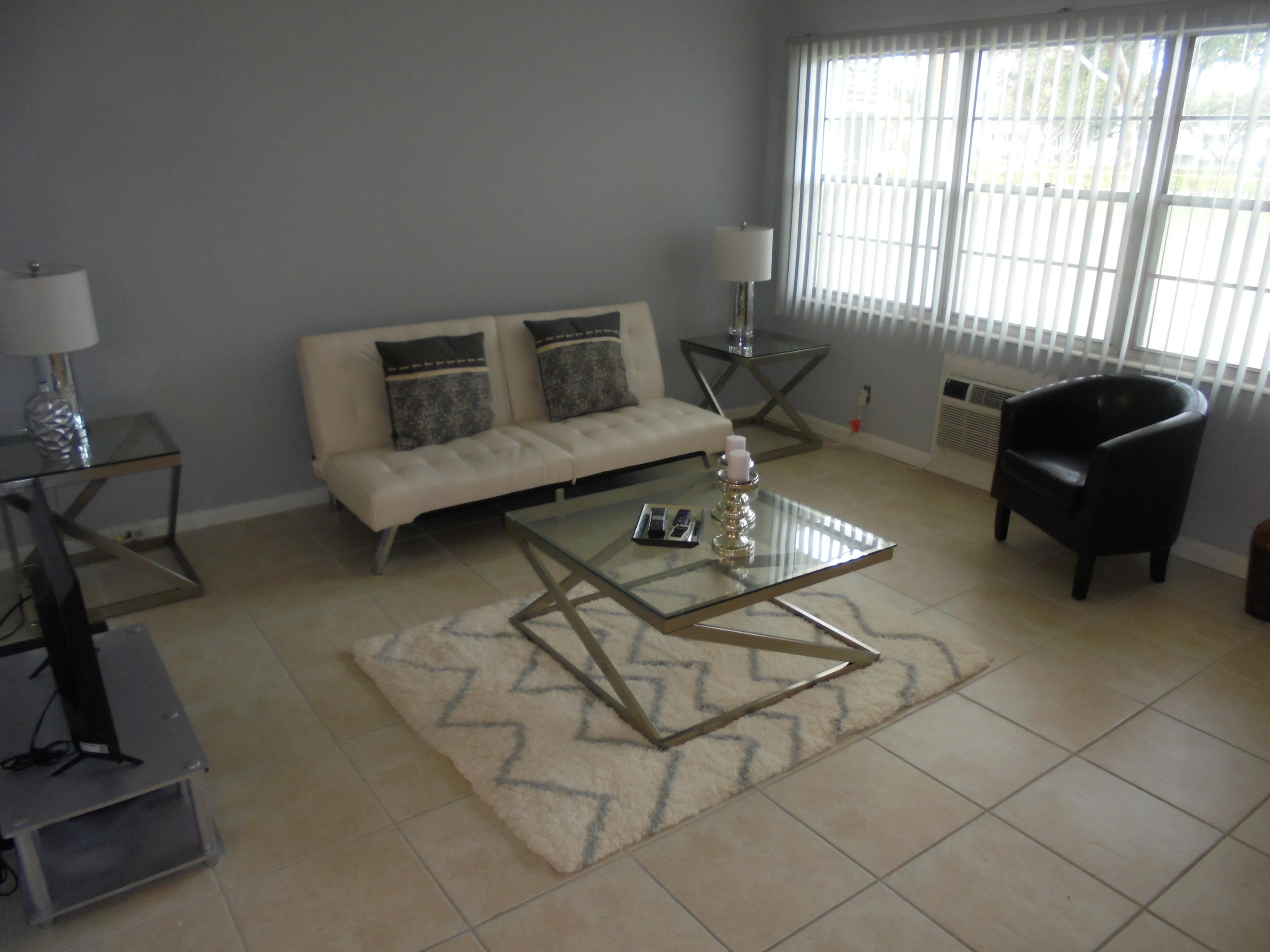 134 Preston F Boca Raton, FL 33434 - Photo 4 of 13 134 Preston D 005
