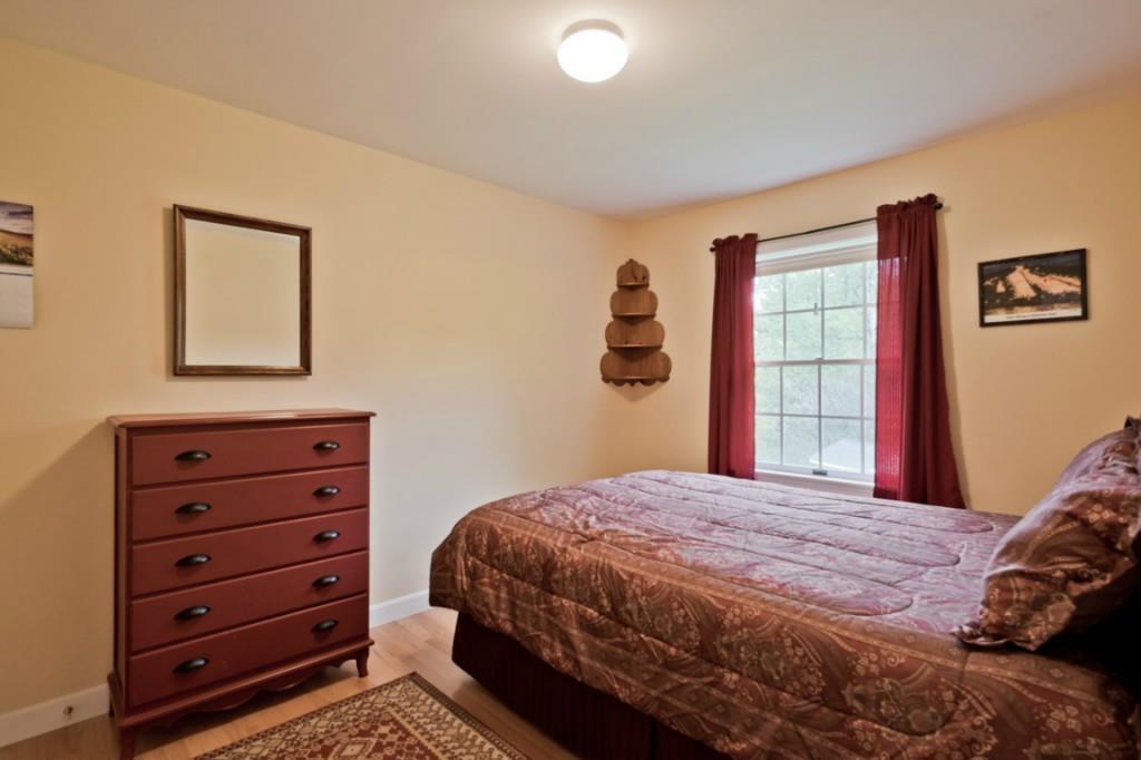 14 Wild Way Cumberland, ME 04021 - Photo 19 of 35 Second floor Bedroom #1