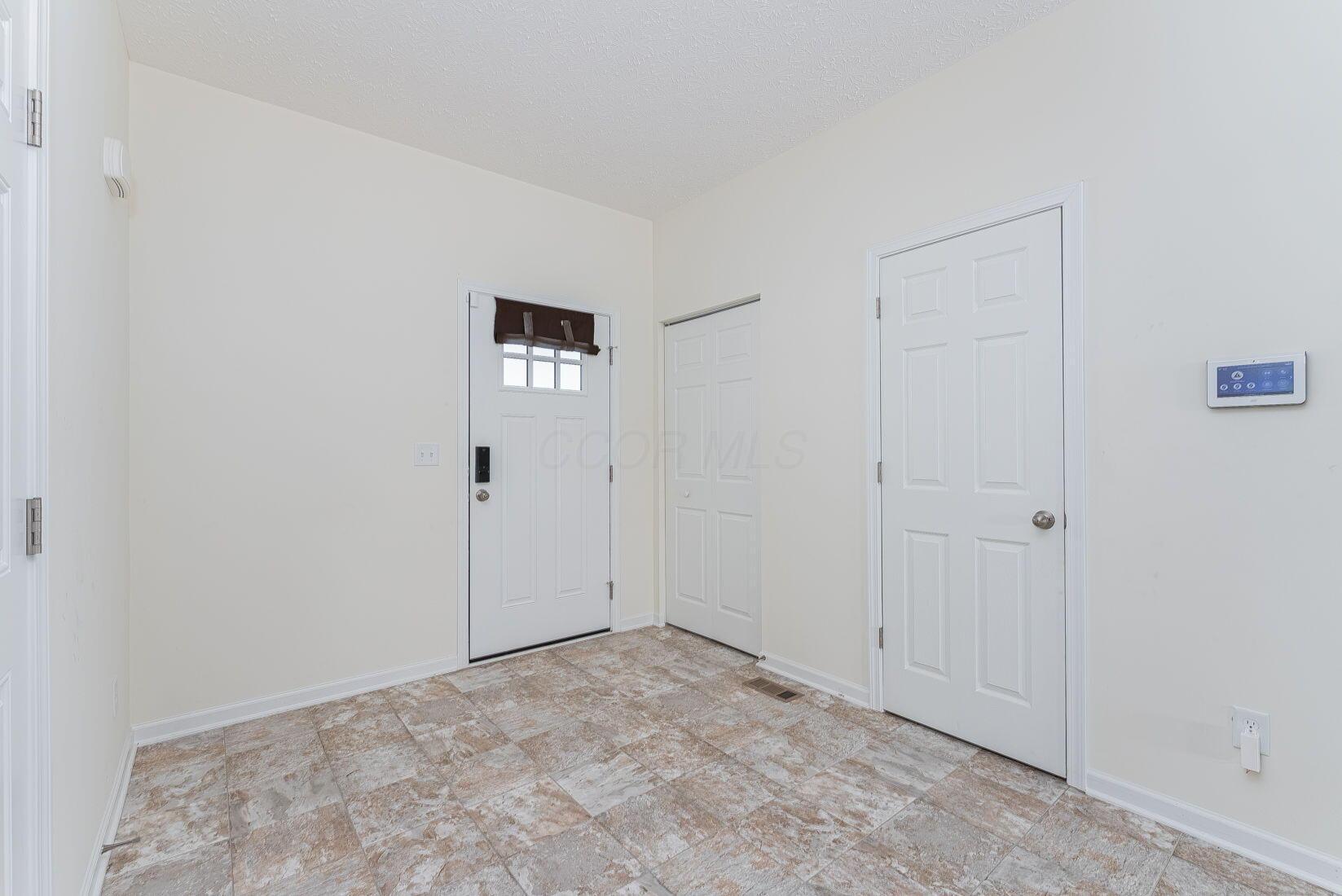 4342 Demorest Road Grove City, OH 43123 - Photo 6 of 58 5-web-or-mls-Jermaine Fox - 4342 Demores