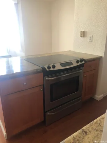 $3,200 | 201 Harrison Street, Unit 906, San Francisco, CA 94105