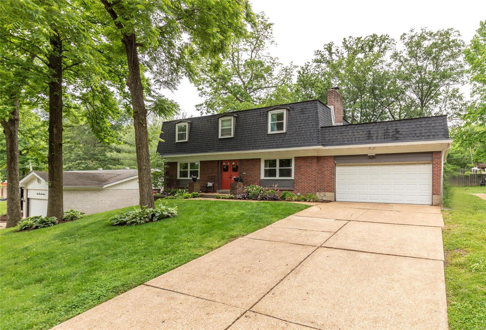 9323 Pardee Road St. Louis, MO 63126 - Photo 1 of 51 Gallery Image 1