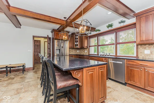 $1,399,000 | 7201 East Windsor Road, Selma, IN 47383