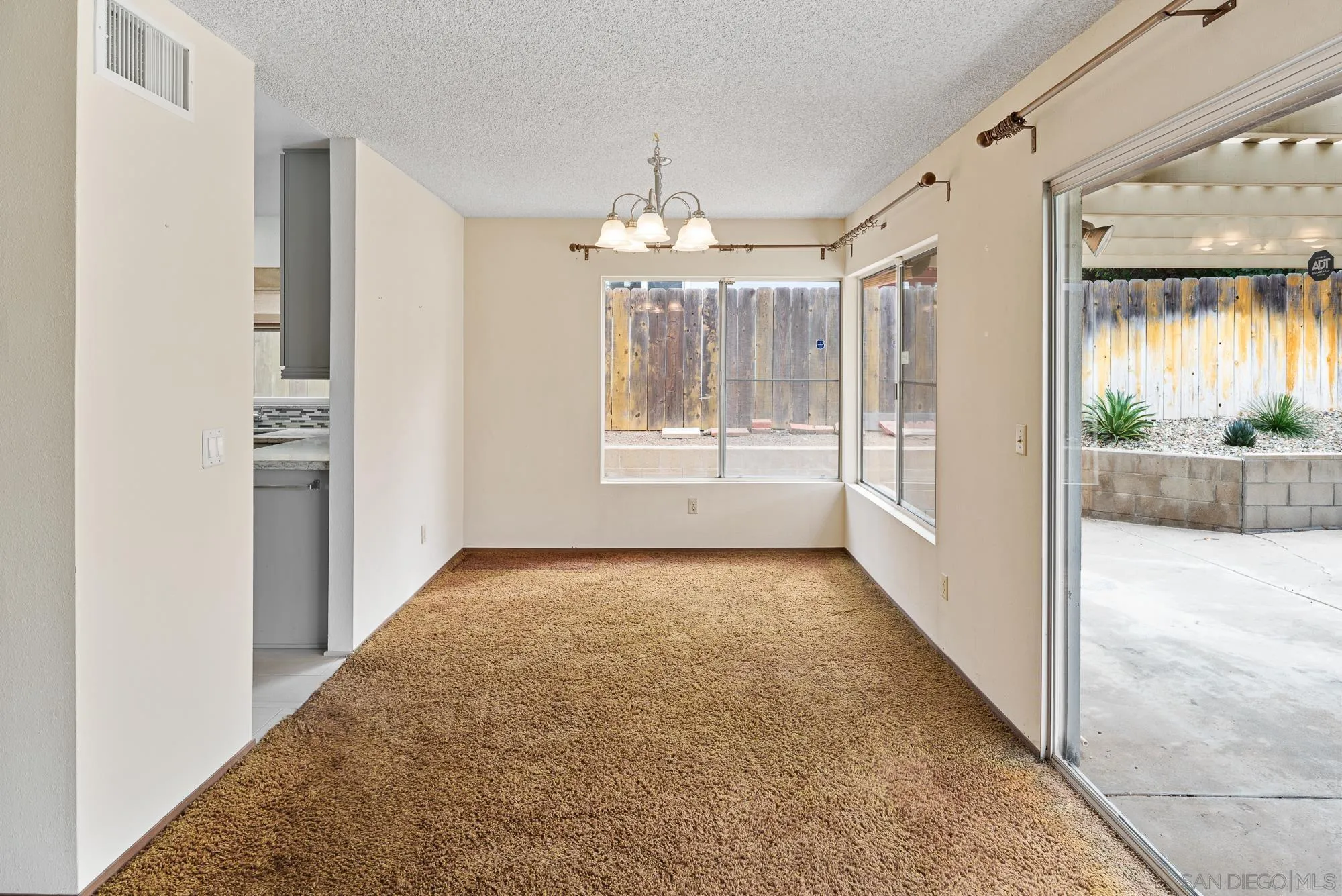 10969 Crystal Springs Road Santee, CA 92071 - Photo 11 of 36