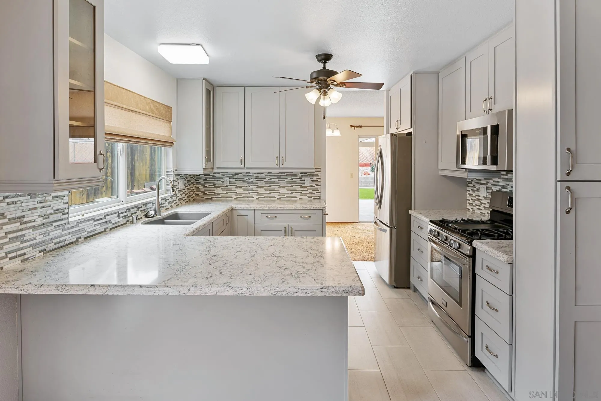 10969 Crystal Springs Road Santee, CA 92071 - Photo 15 of 36