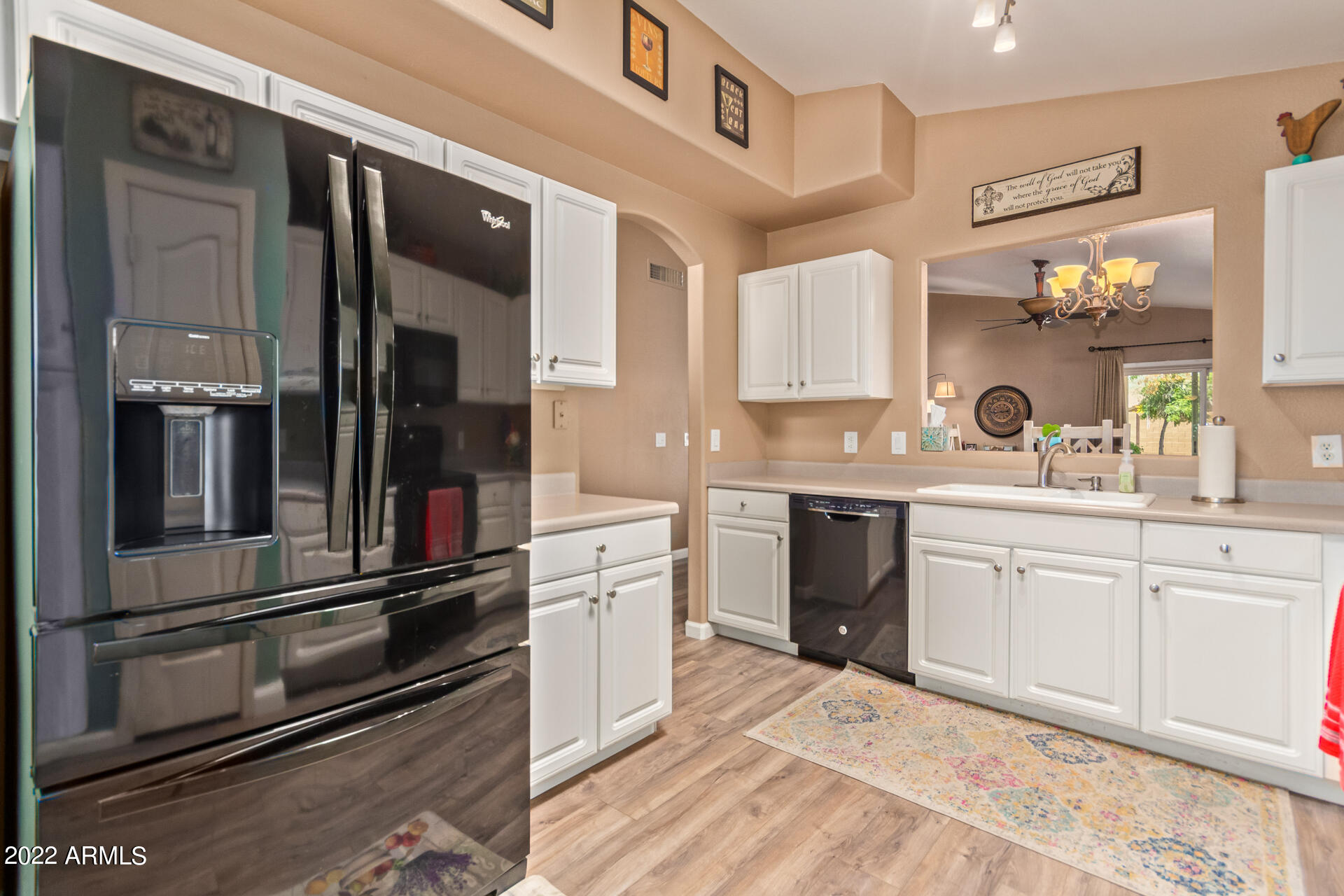504 West St John Road Phoenix, AZ 85023 - Photo 5 of 26 0015-15-Saint John