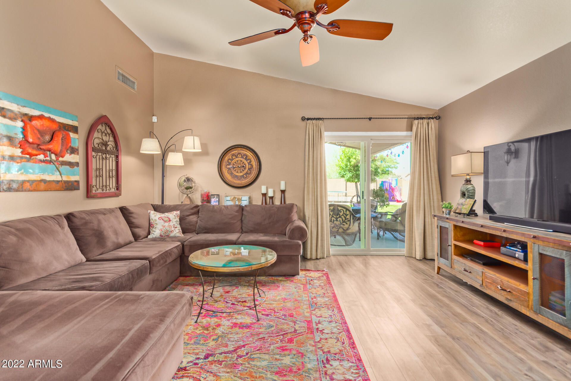 504 West St John Road Phoenix, AZ 85023 - Photo 7 of 26 0008-08-Saint John
