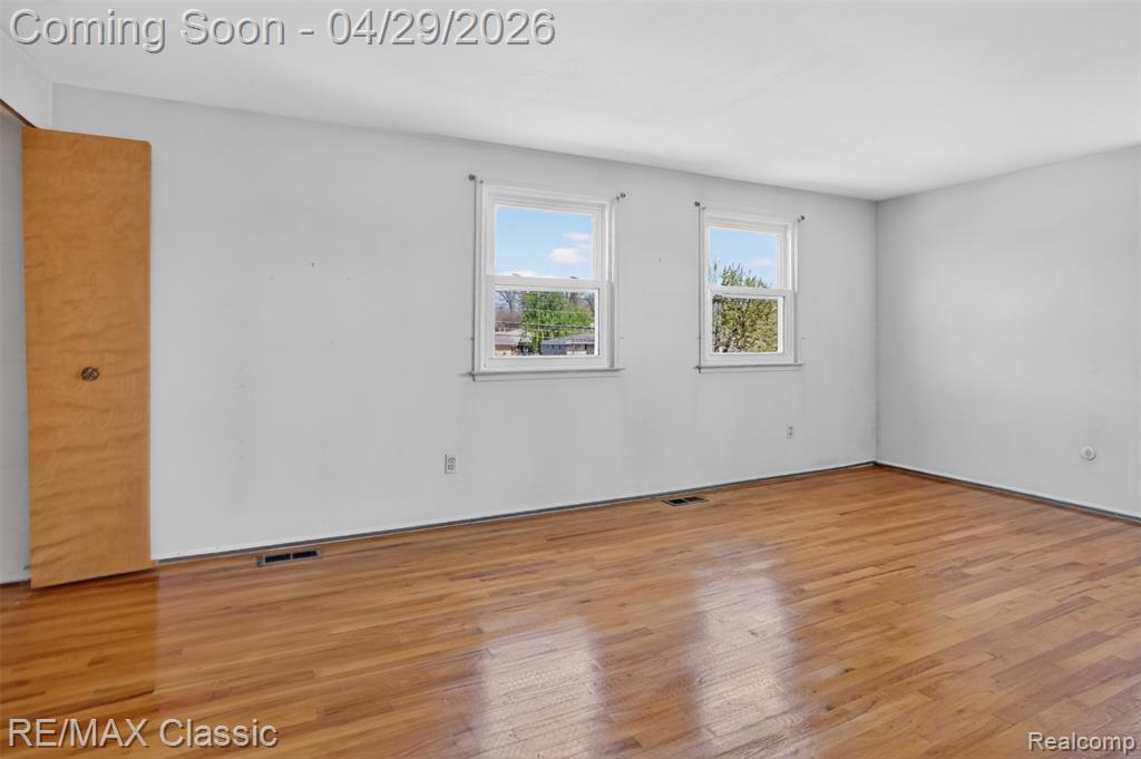 36365 Six Mile Road Livonia, MI 48152 - Photo 23 of 32