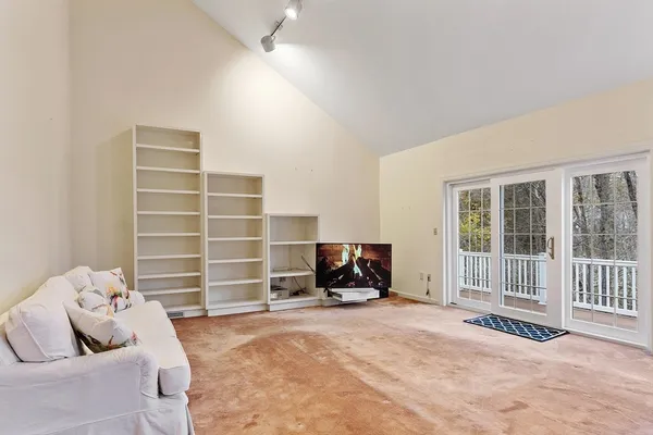 $500,000 | 4004 Brompton Circle, Unit 4004, Worcester, MA 01609