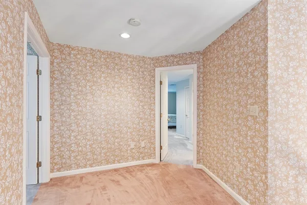 $500,000 | 4004 Brompton Circle, Unit 4004, Worcester, MA 01609