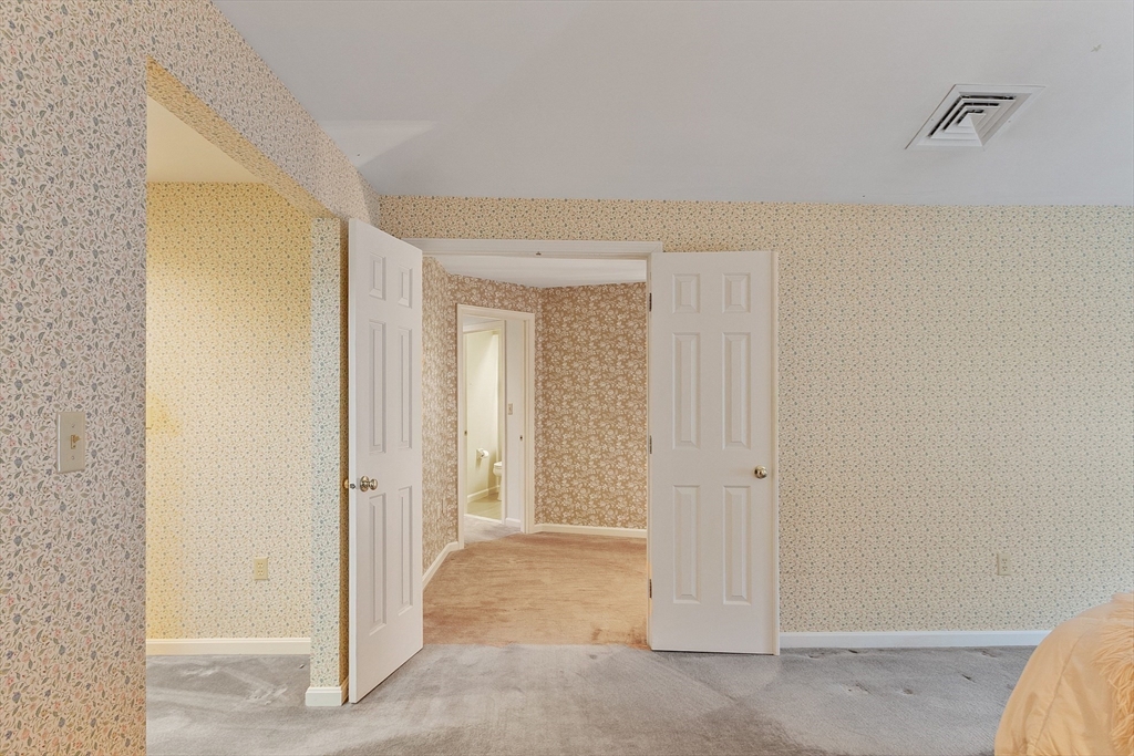 4004 Brompton Circle, Unit 4004 Worcester, MA 01609 - Photo 20 of 36 a view of a room with an empty space