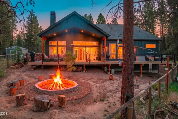 $997,000 | 54635 Silver Fox Drive, Bend, OR 97707