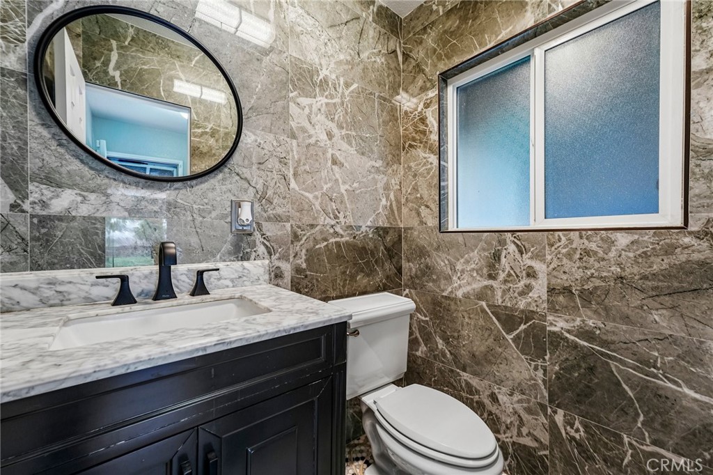 2424 Central Riverside, CA 92506 - Photo 33 of 36