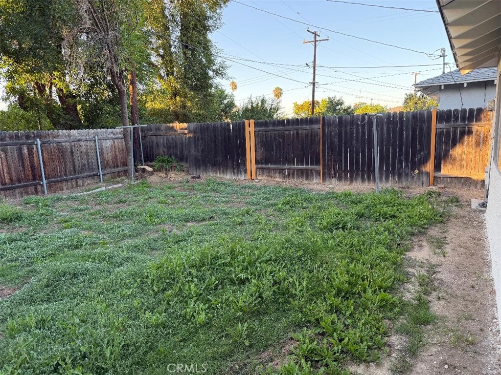 10959 Collett Avenue Riverside, CA 92505 - Photo 4 of 4