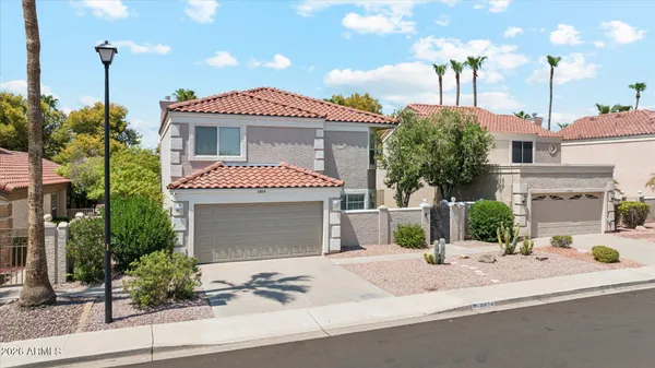 $3,100 | 6824 West Morrow Drive, Glendale, AZ 85308