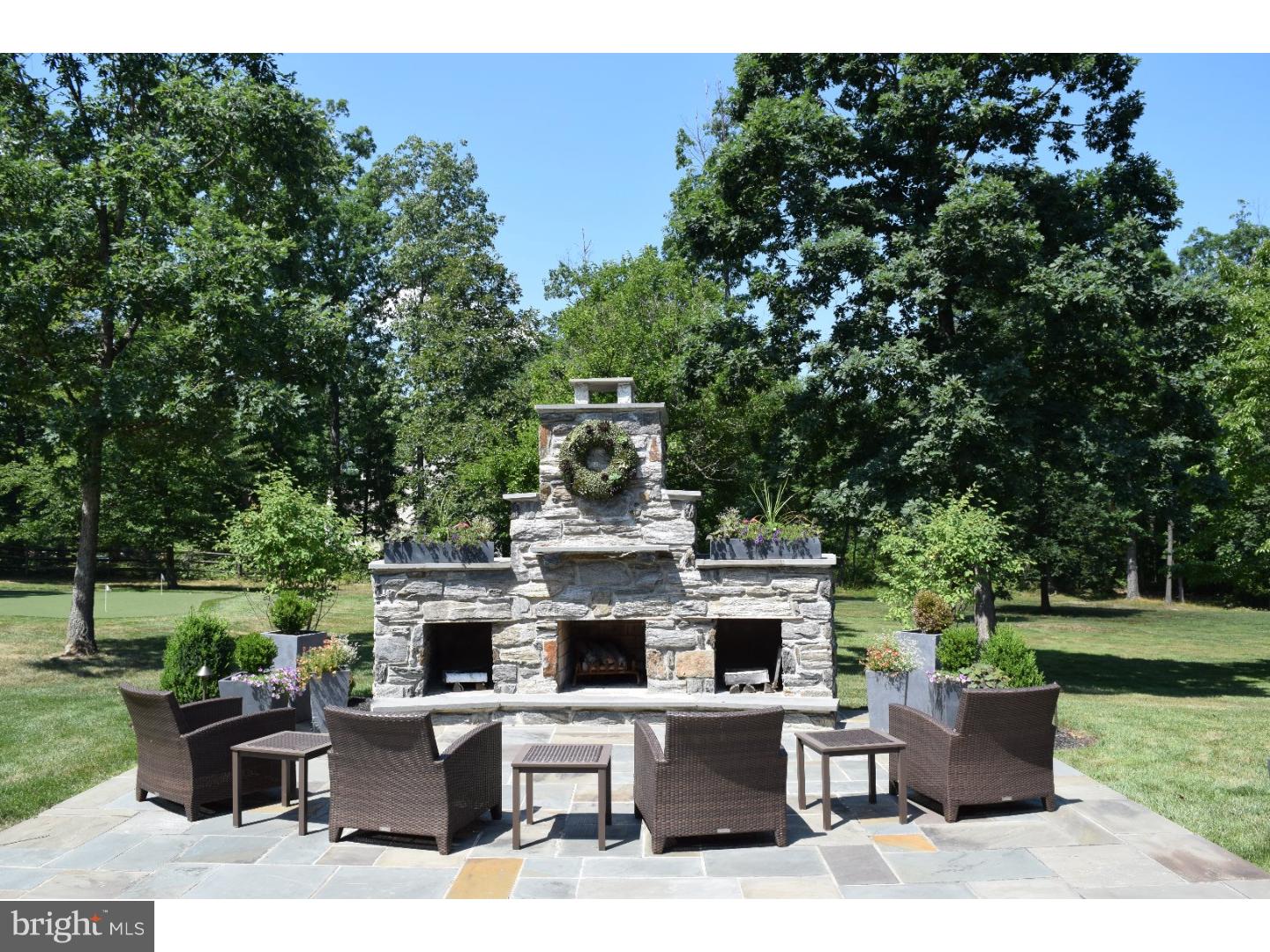306 South Valley Road Paoli, PA 19301 - Photo 3 of 24 Patio