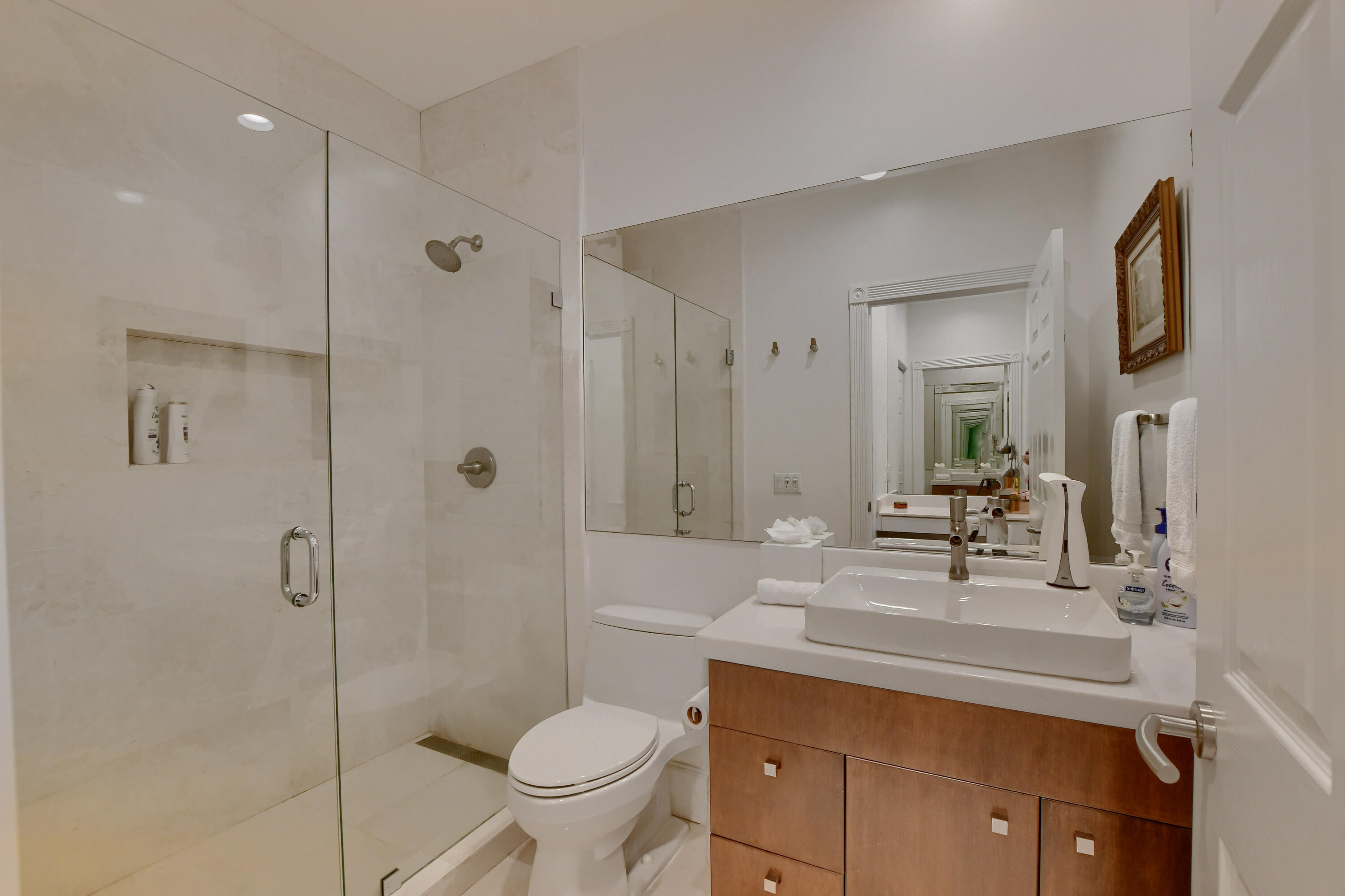 5894 Northwest 25th Court Boca Raton, FL 33496 - Photo 22 of 46 guest bath 1