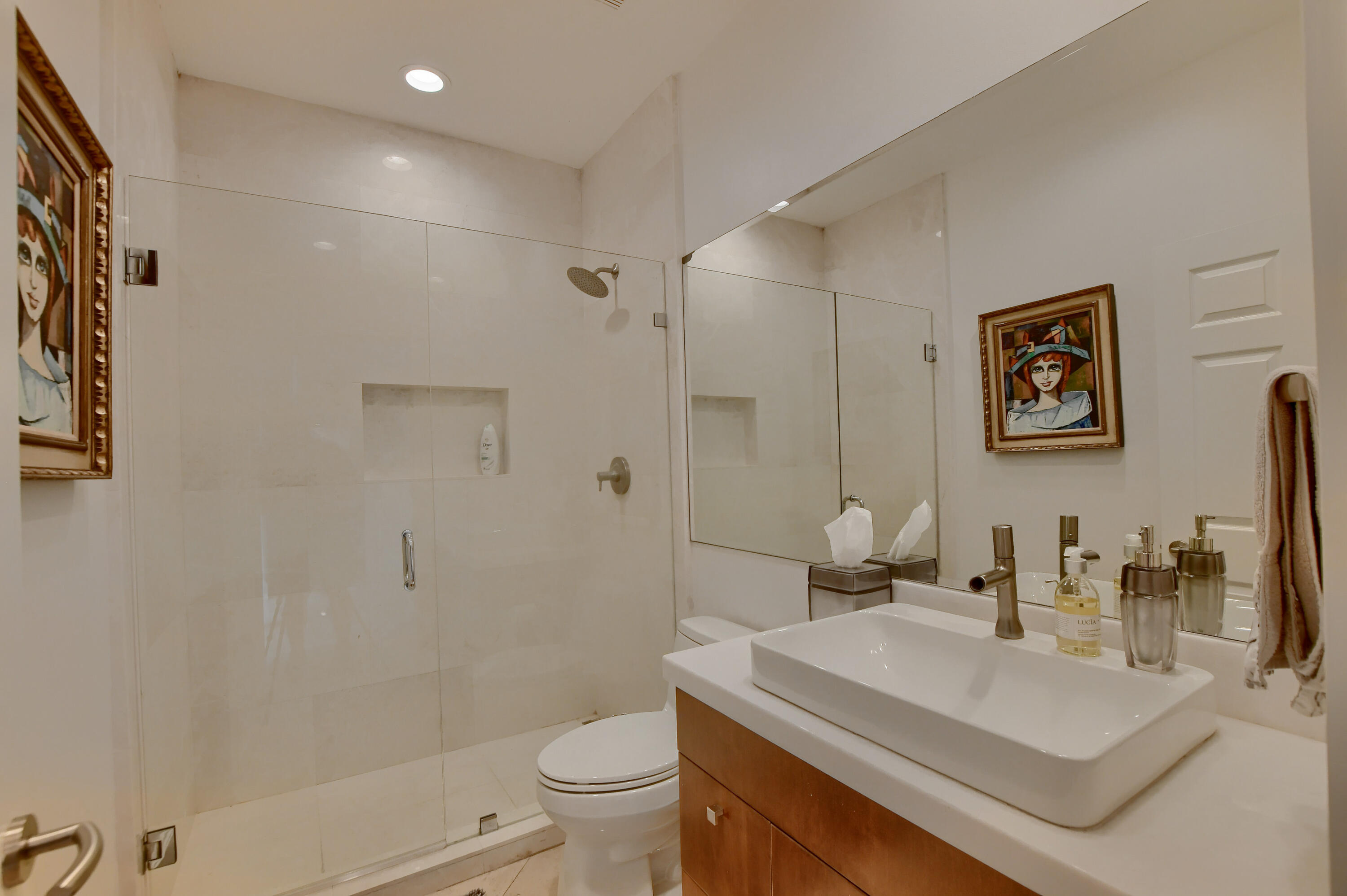 5894 Northwest 25th Court Boca Raton, FL 33496 - Photo 25 of 46 guest bath 2