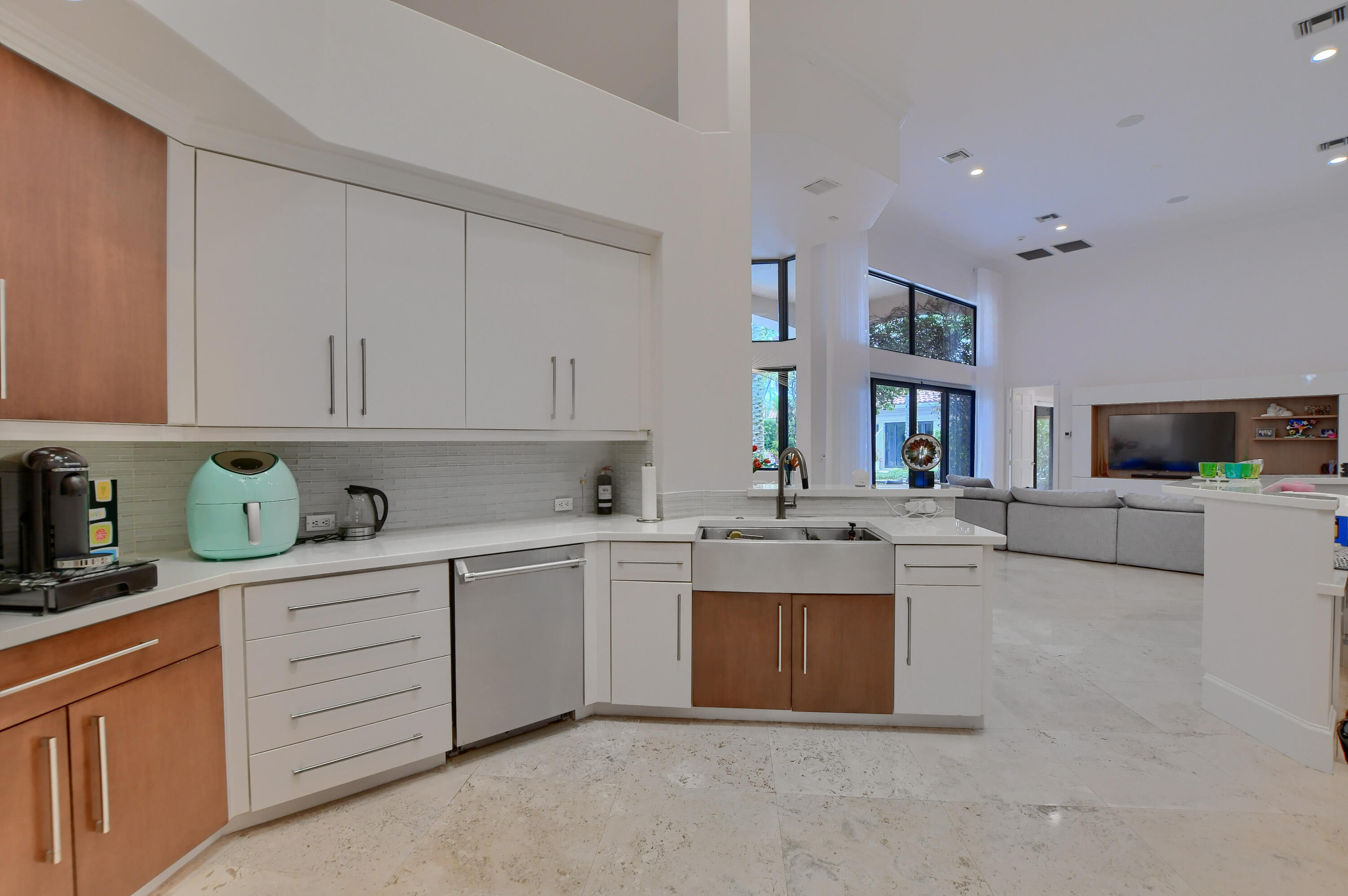 5894 Northwest 25th Court Boca Raton, FL 33496 - Photo 32 of 46 kitchen