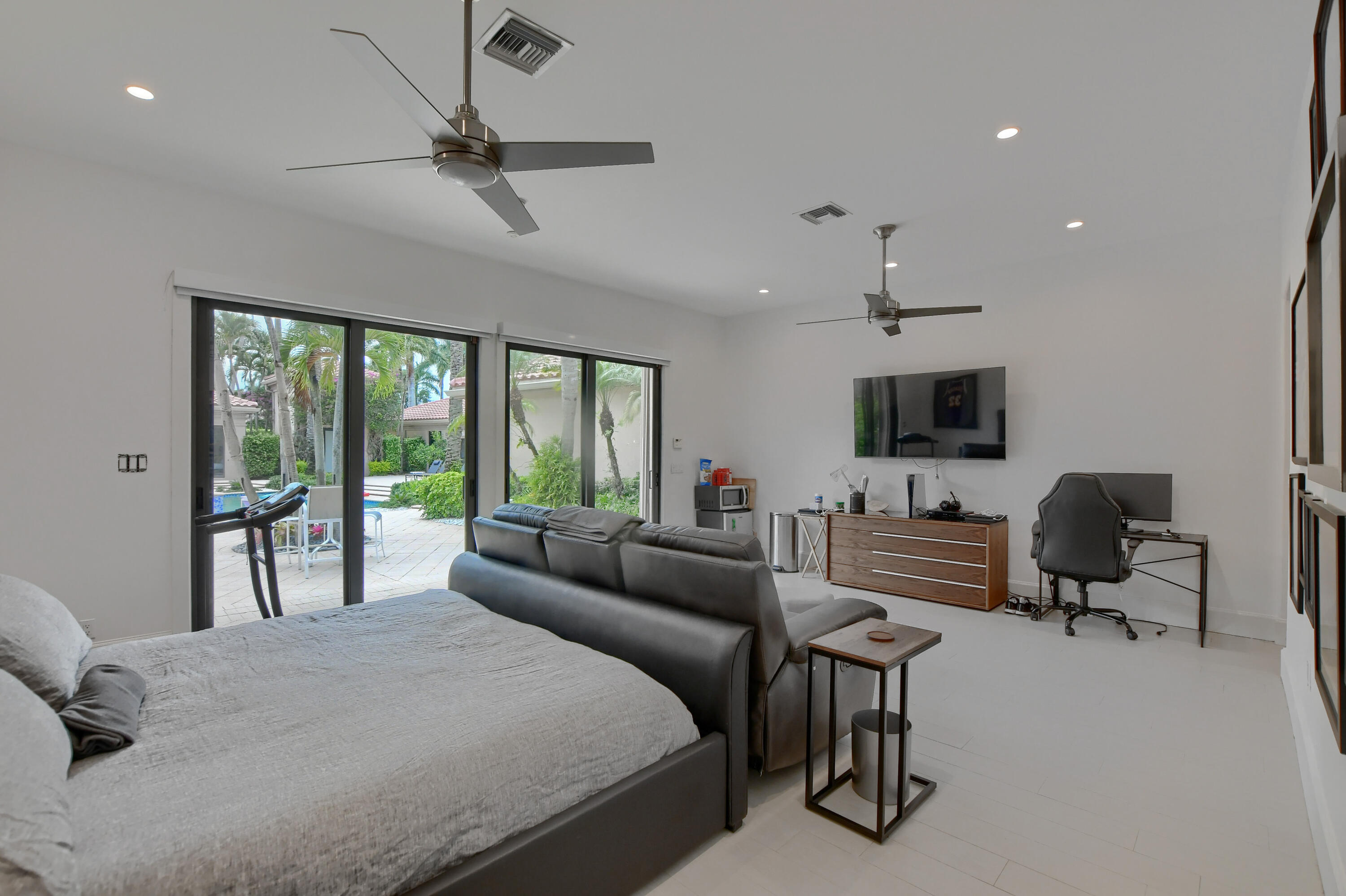 5894 Northwest 25th Court Boca Raton, FL 33496 - Photo 34 of 46 double guest house