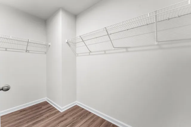 $2,400 | 698 Whispering Creek Avenue, Freeport, FL 32439