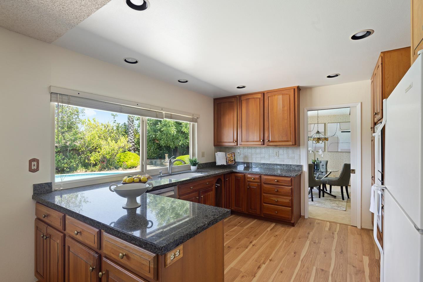 5575 Vía Ensenada Concord, CA 94521 - Photo 20 of 66