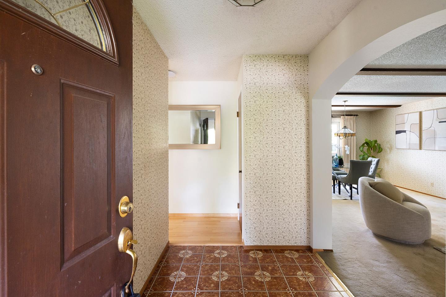 5575 Vía Ensenada Concord, CA 94521 - Photo 4 of 66