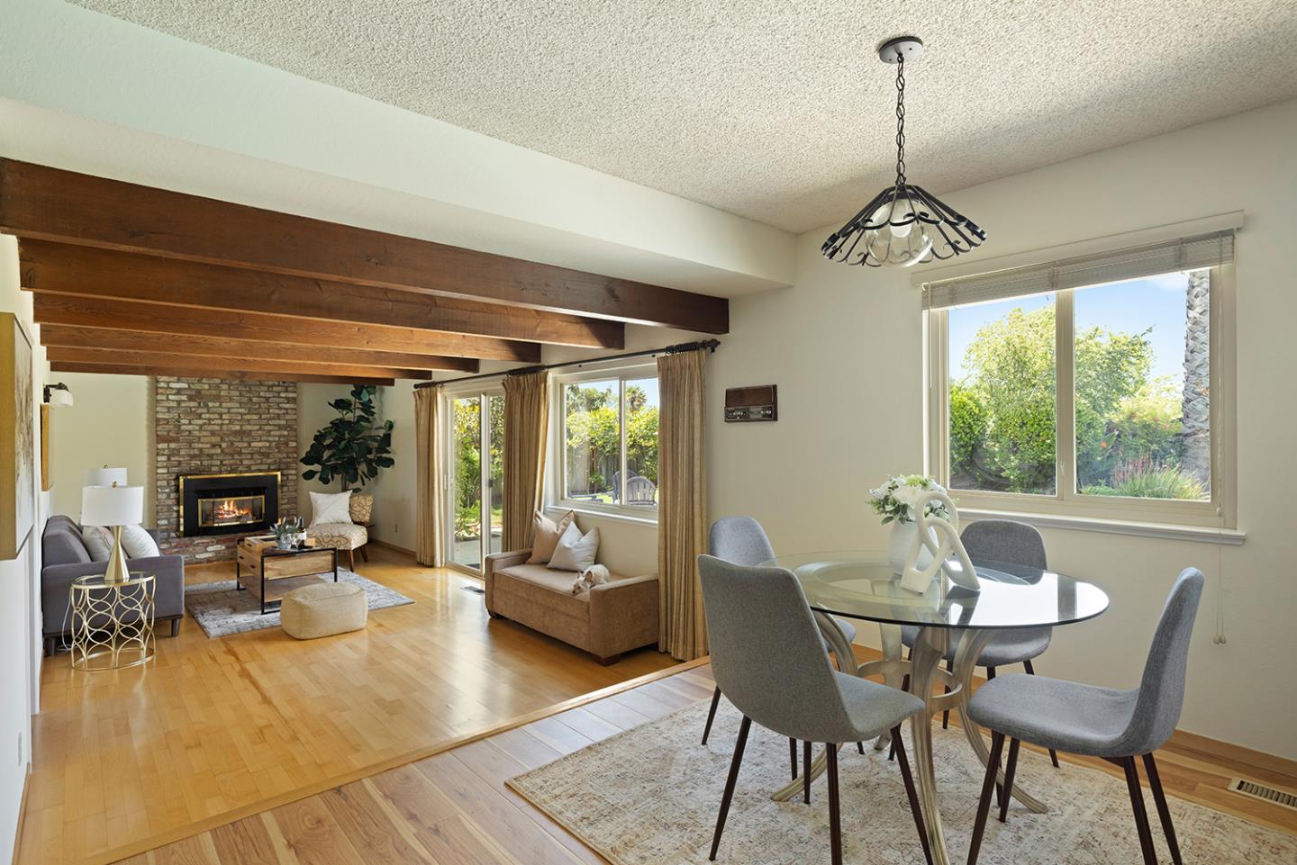 5575 Vía Ensenada Concord, CA 94521 - Photo 10 of 66