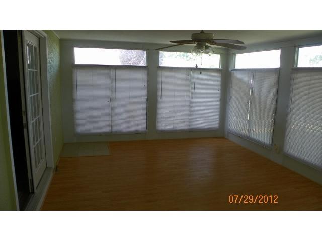 4766 Maize Road Columbus, OH 43229 - Photo 12 of 18 Gallery Image 12