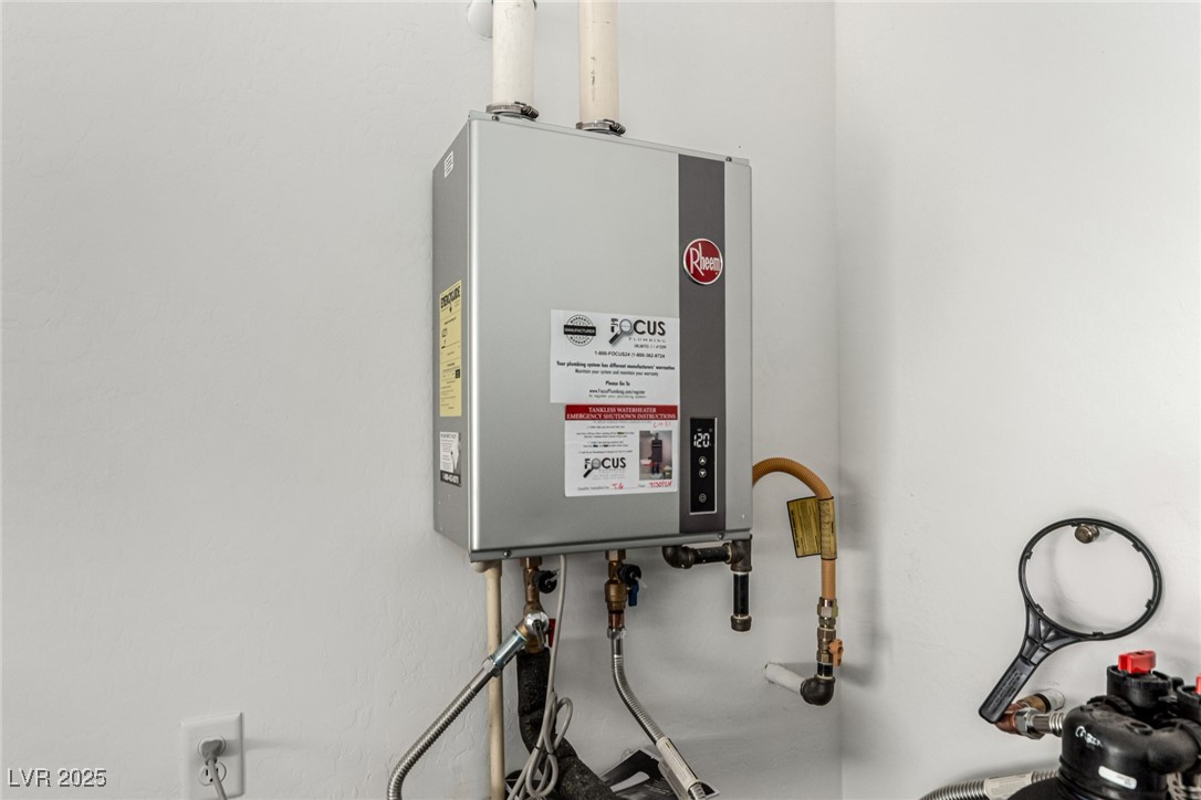 10086 Goff Grove Las Vegas, NV 89183 - Photo 40 of 44