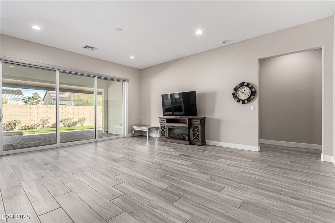 10086 Goff Grove Las Vegas, NV 89183 - Photo 10 of 44