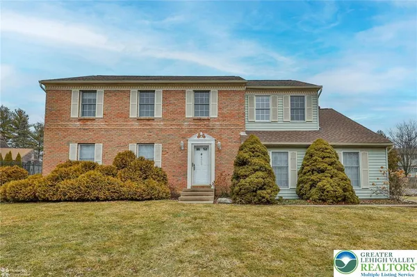 $3,300 | 4059 Wedgewood Road, Allentown, PA 18104
