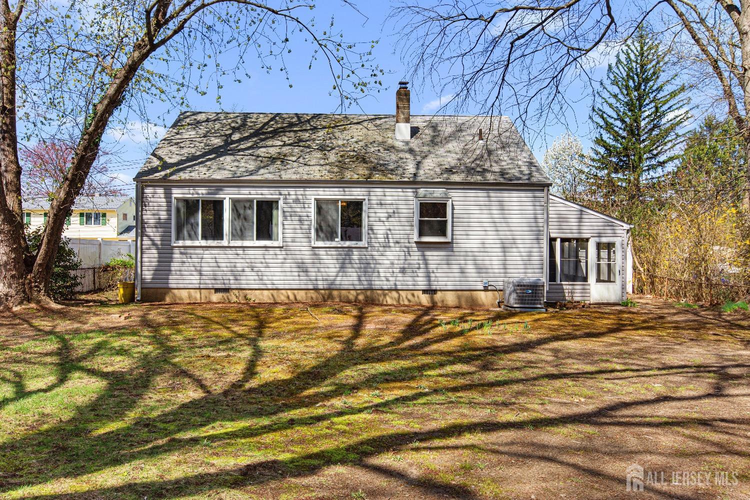 4 Dorset Road Old Bridge, NJ 08857 - Photo 4 of 39 Gallery Image 4