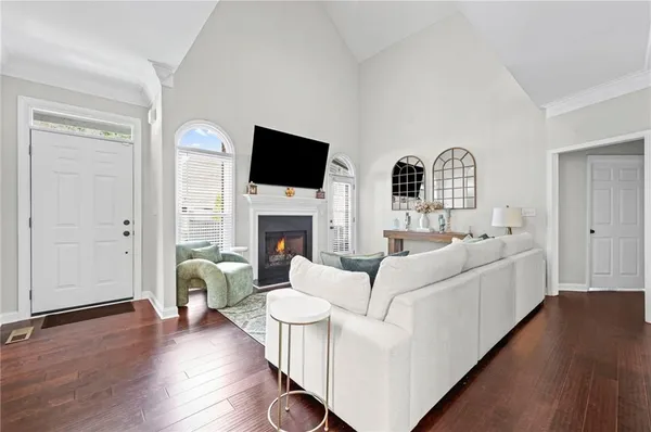 $415,000 | 5 Nesbit Place, Alpharetta, GA 30022