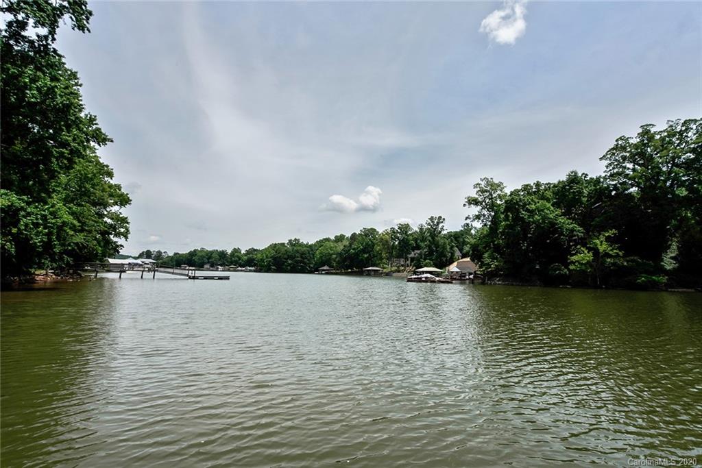 7074 Montgomery Road Clover, SC 29710 - Photo 2 of 42 Gallery Image 2
