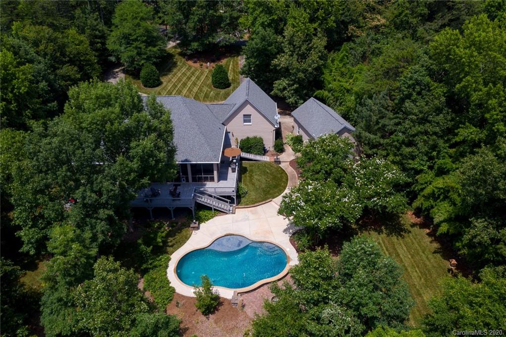 7074 Montgomery Road Clover, SC 29710 - Photo 5 of 42 Gallery Image 5