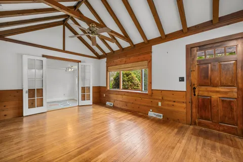 $650,000 | 244 Craigville Beach Road, Hyannis, MA 02601