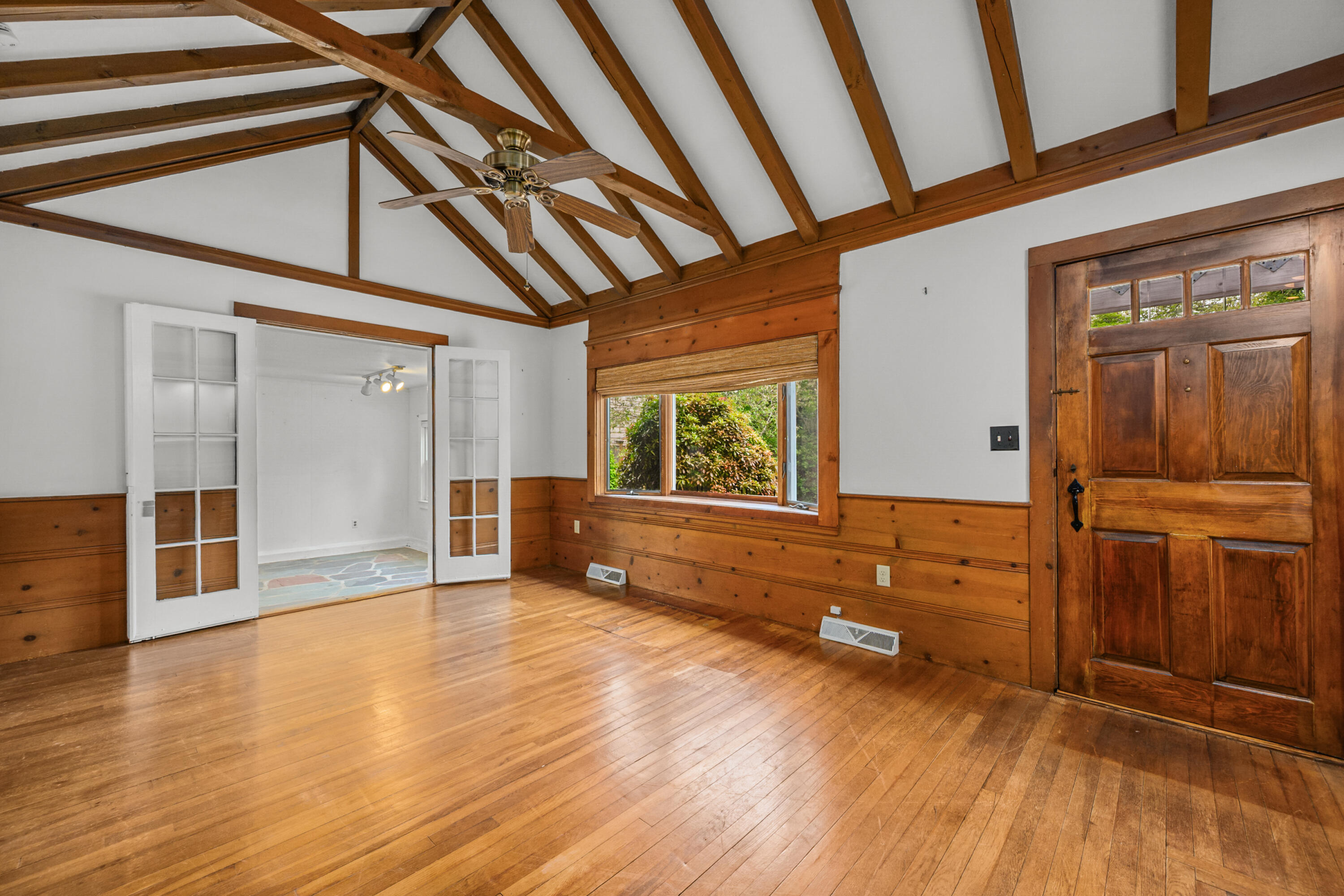 244 Craigville Beach Road Hyannis, MA 02601 - Photo 8 of 38 7_dsc_0058