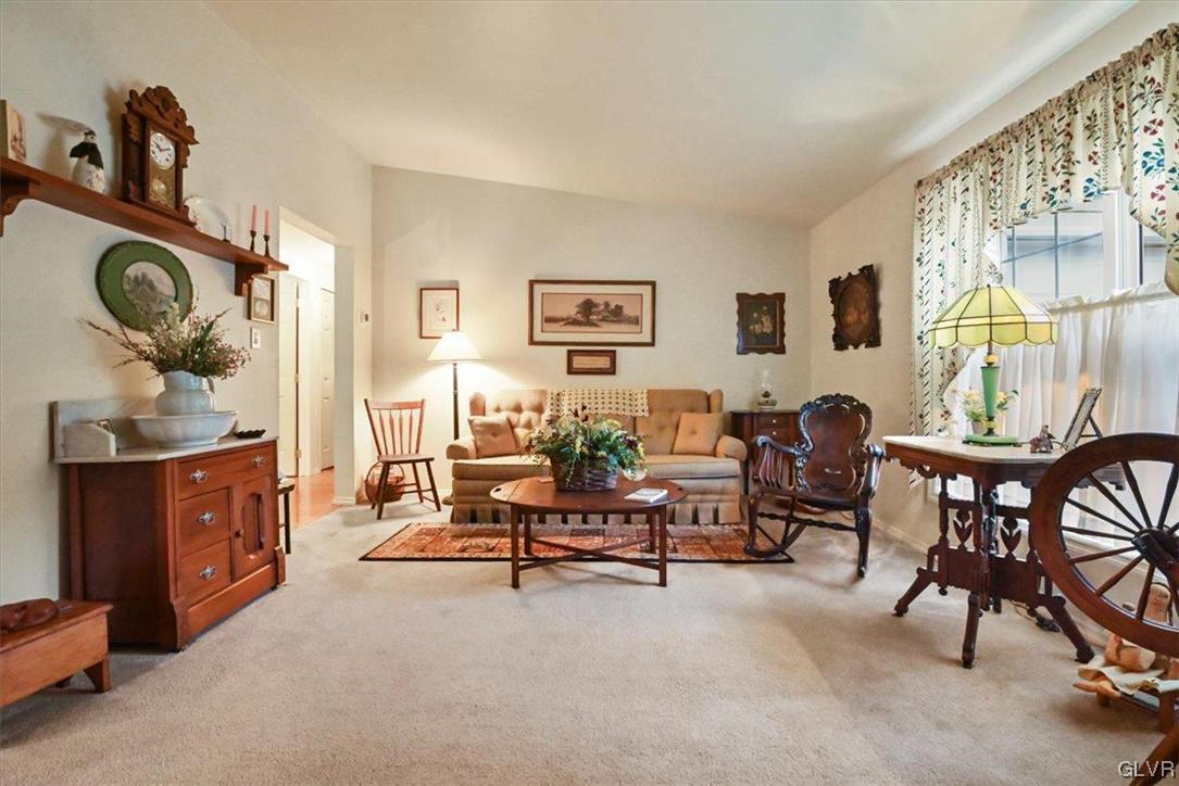 18 Abbey Road Easton, PA 18040 - Photo 14 of 30 a living room with furniture and a window