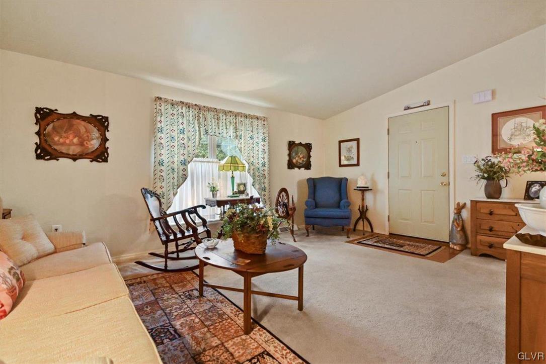18 Abbey Road Easton, PA 18040 - Photo 16 of 30 a living room with furniture and a window