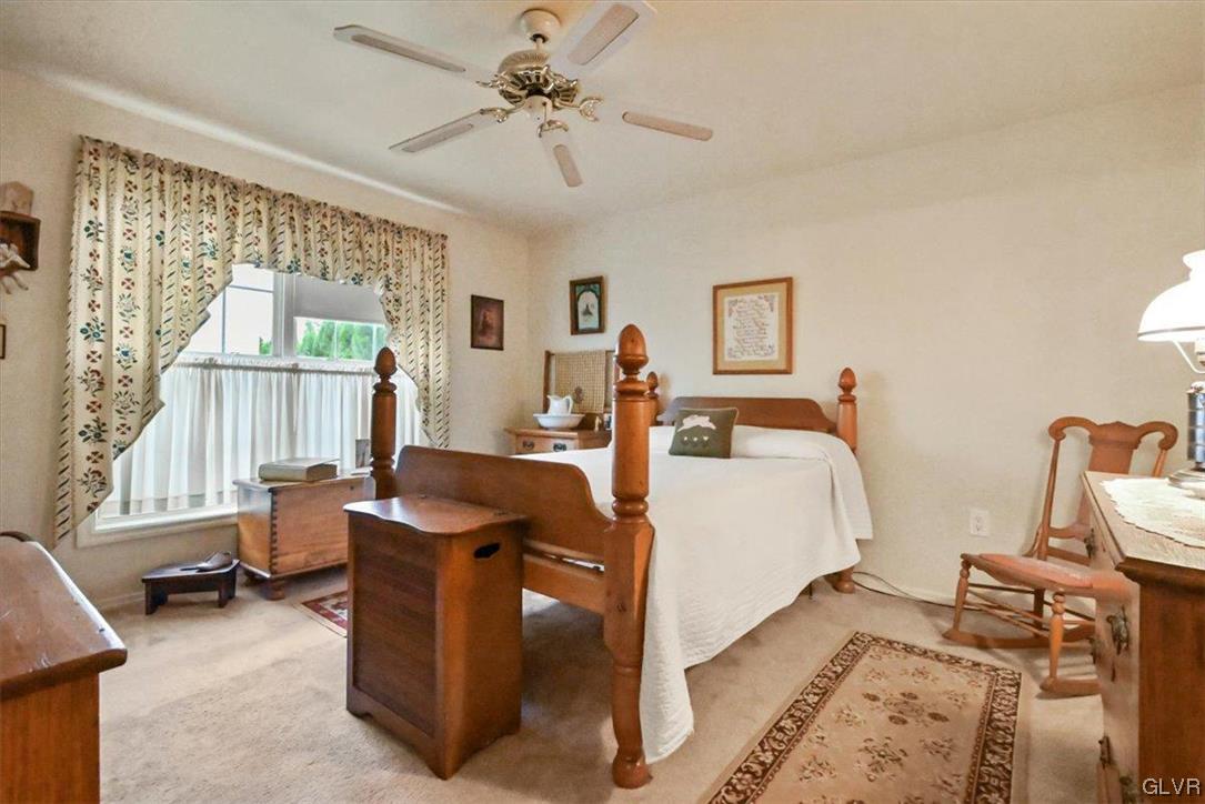 18 Abbey Road Easton, PA 18040 - Photo 4 of 30 a bed room with a bed and a window