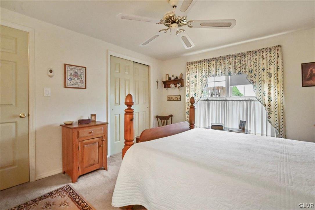 18 Abbey Road Easton, PA 18040 - Photo 5 of 30 a bedroom with a large bed and dresser