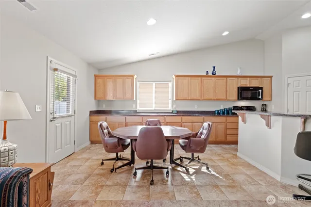 $394,000 | 812 6th Avenue Northeast, Ephrata, WA 98823