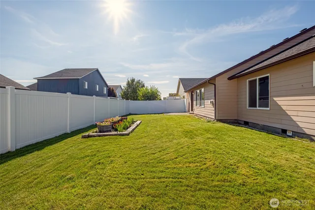 $394,000 | 812 6th Avenue Northeast, Ephrata, WA 98823