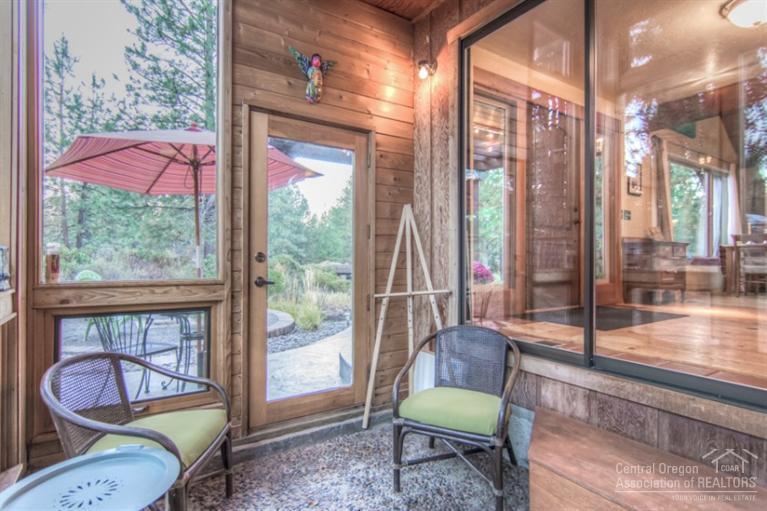 19037 Shoshone Road Bend, OR 97702 - Photo 18 of 24 Additional Photo
