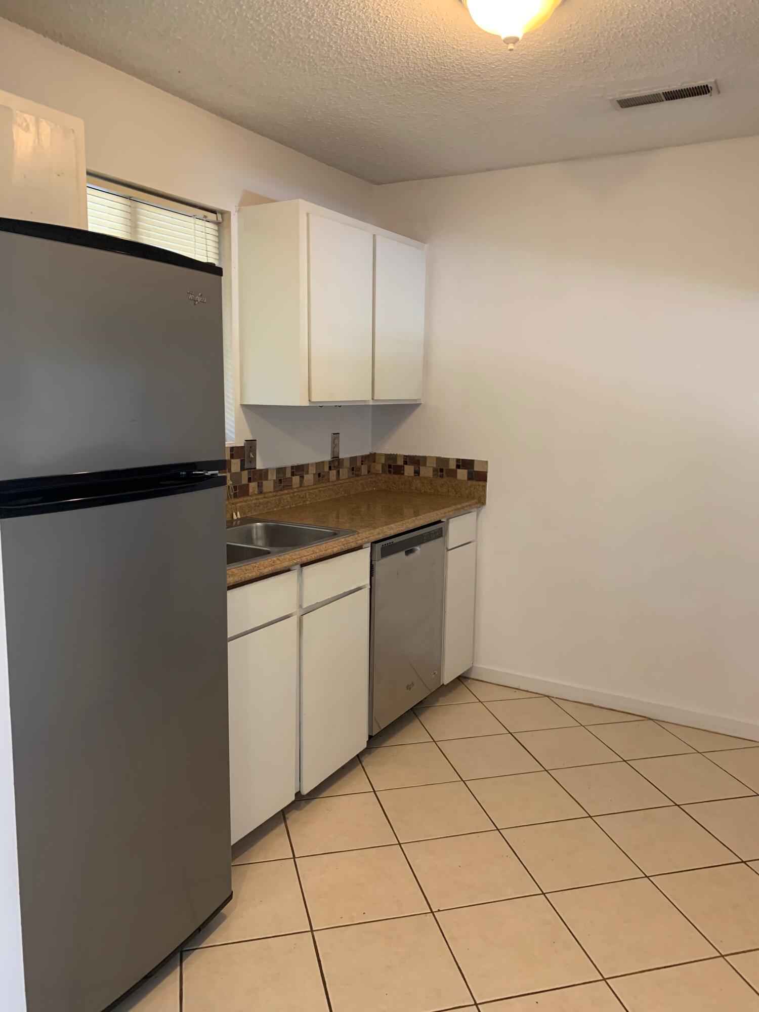 2736 Jobee Drive, Unit 3 Charleston, SC 29414 - Photo 6 of 19